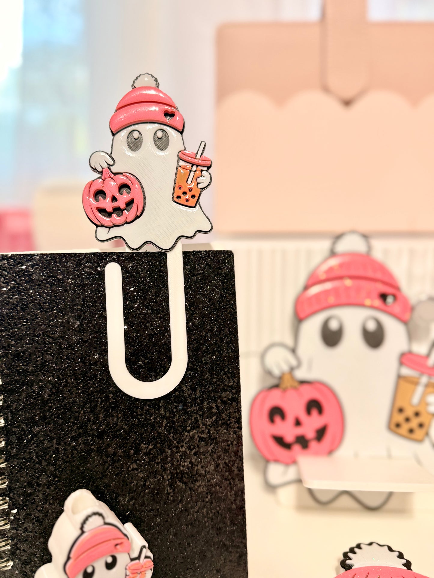 Beanie Ghost Desk Set